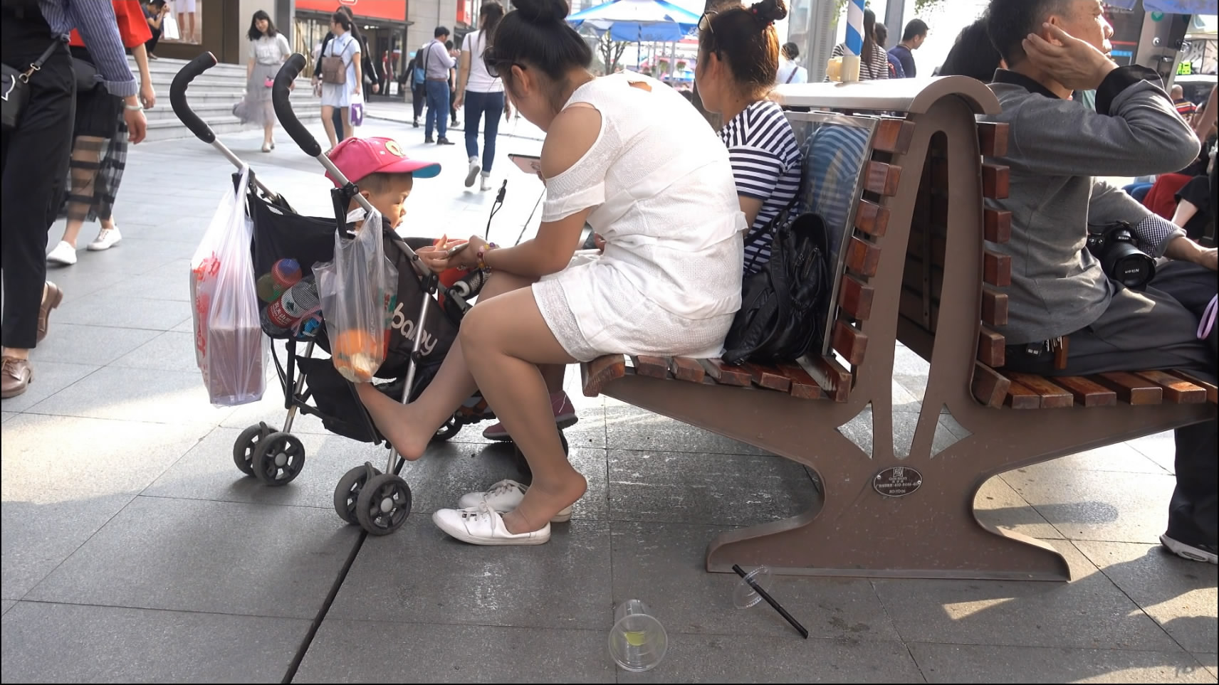 streetsnapnylon[00 00 17][20181208 095404 5]